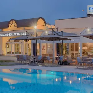 Nh Parco Degli Aragonesi Szálloda